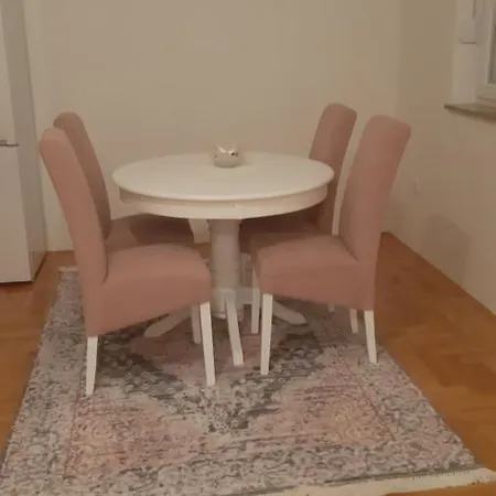 شقة Maja *